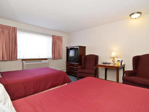 Lancaster Welcome Inn ภายนอก รูปภาพ